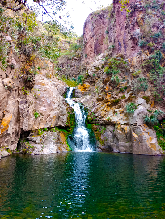 cascada los hornillos web