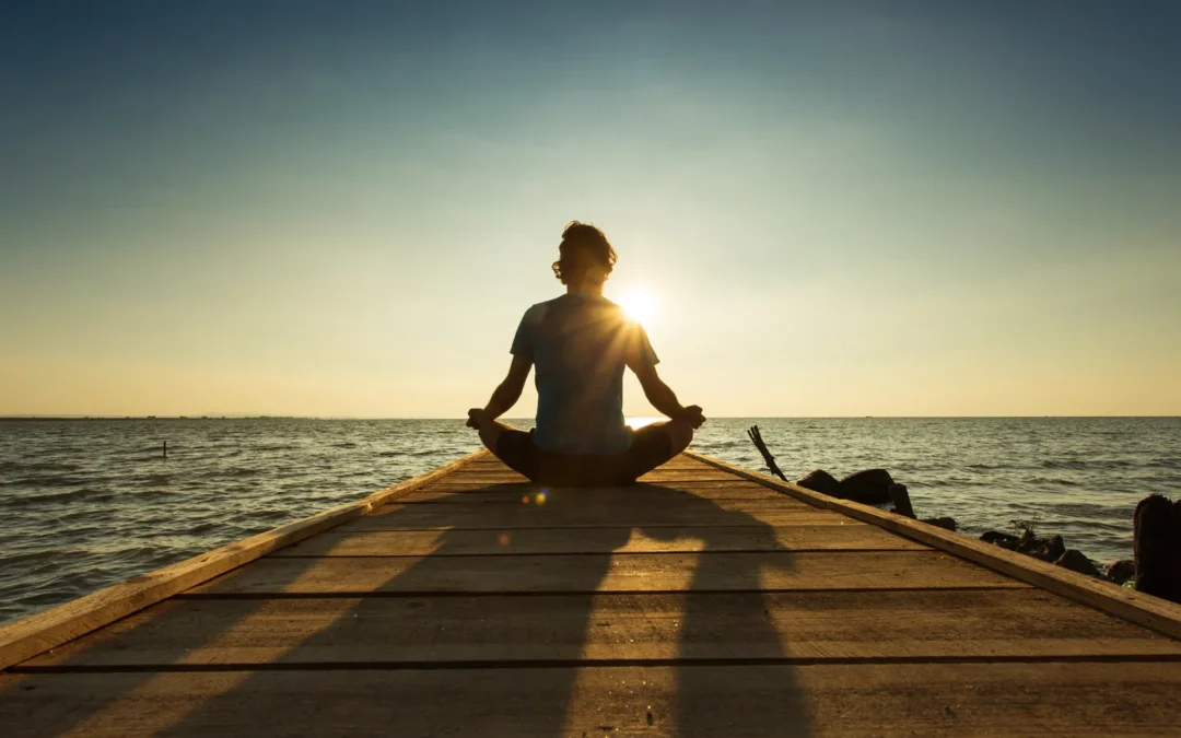 Cómo la Meditación Puede Transformar la Vida Después de los 50